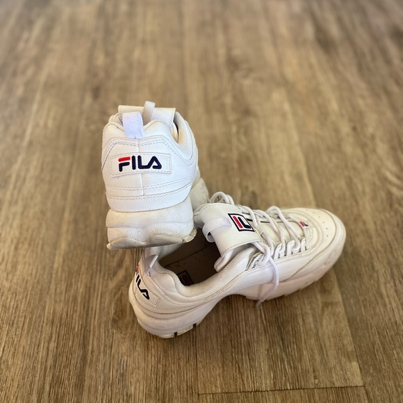 FILA womens size 7 shoes - Picture 2 of 5